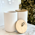 Pote Decorativo de Cerâmica com Tampa De Bambu Com Pegador De Corda Lines Branco 15cm